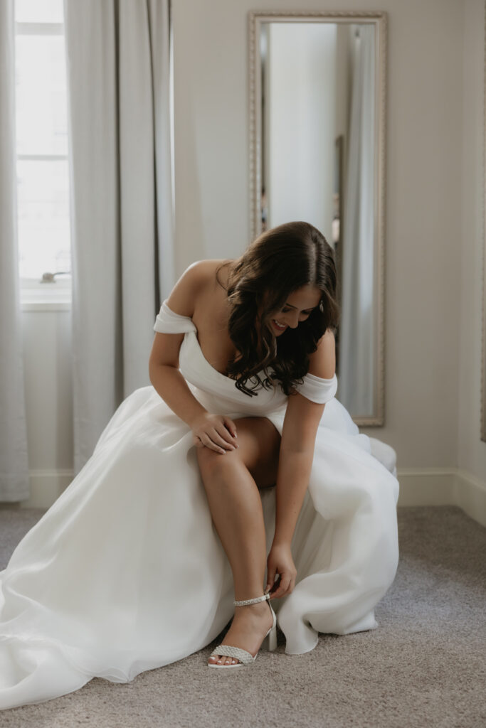 Bride getting ready for her Dallas wedding photos