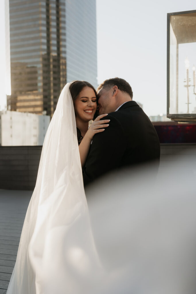 Dallas wedding photos on a rooftop