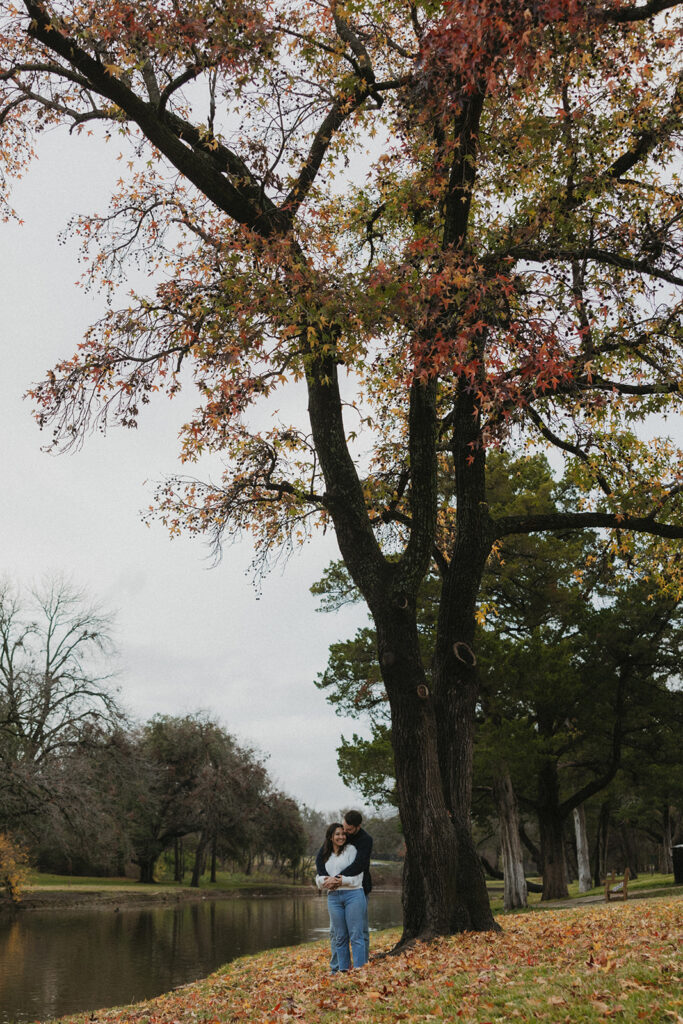 Winter Engagement Photos at Lakeside Park in Dallas