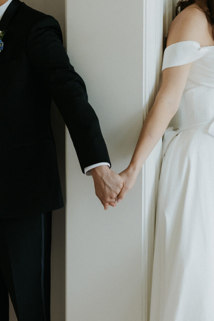 luxury wedding photos with a documentary style wedding photographer