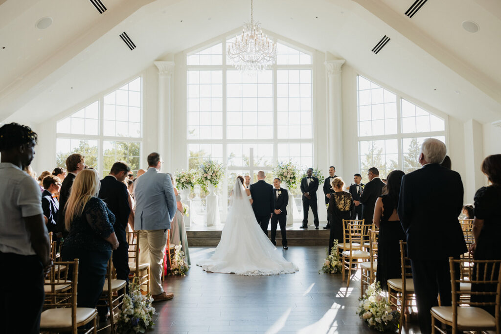 luxury wedding photos with a documentary style wedding photographer